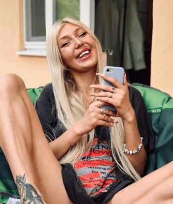 Анна